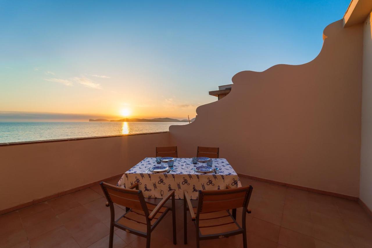 Sea Front Terrace Marco Polo Apartment Alghero Exterior photo